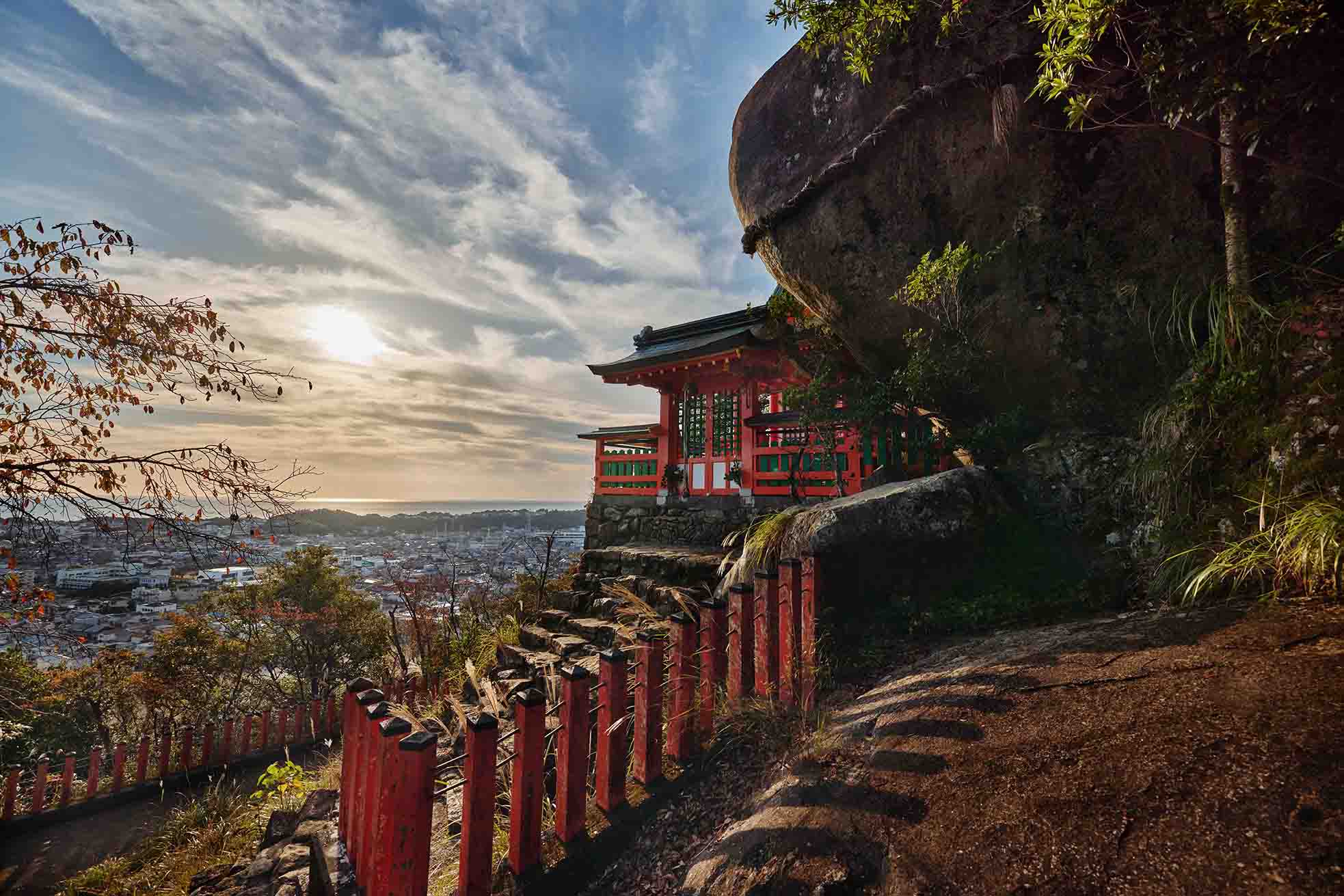 Kamikura Shrine Kotobikiiwa